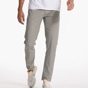 Vuori Men’s Meta Pant Athletic Slim Fit 32" in Driftwood